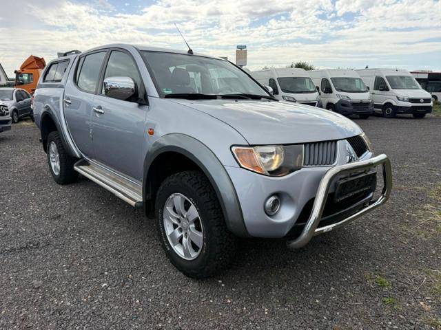 Mitsubishi L200 Invite Doppelkabine 4WD