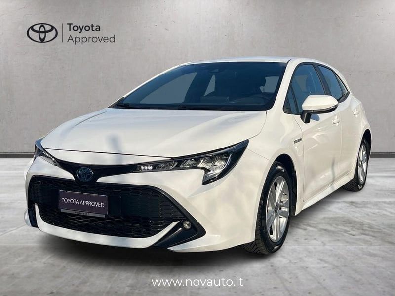 Toyota Corolla - 1