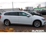 Volkswagen Passat Variant Elegance Navi Leder Massagesitze  - VW Passat Gebrauchtwagen in Dortmund