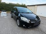 Toyota Auris1.4D,5-Türer,1.HAND,SCHECKHEFT,TÜV,KLIMA - Toyota Auris mit Diesel-Antrieb: 1.4