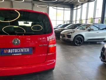 Volkswagen Touran Highline Aut.*1.Hand*TÜV NEU*7 Sitze*AHK*