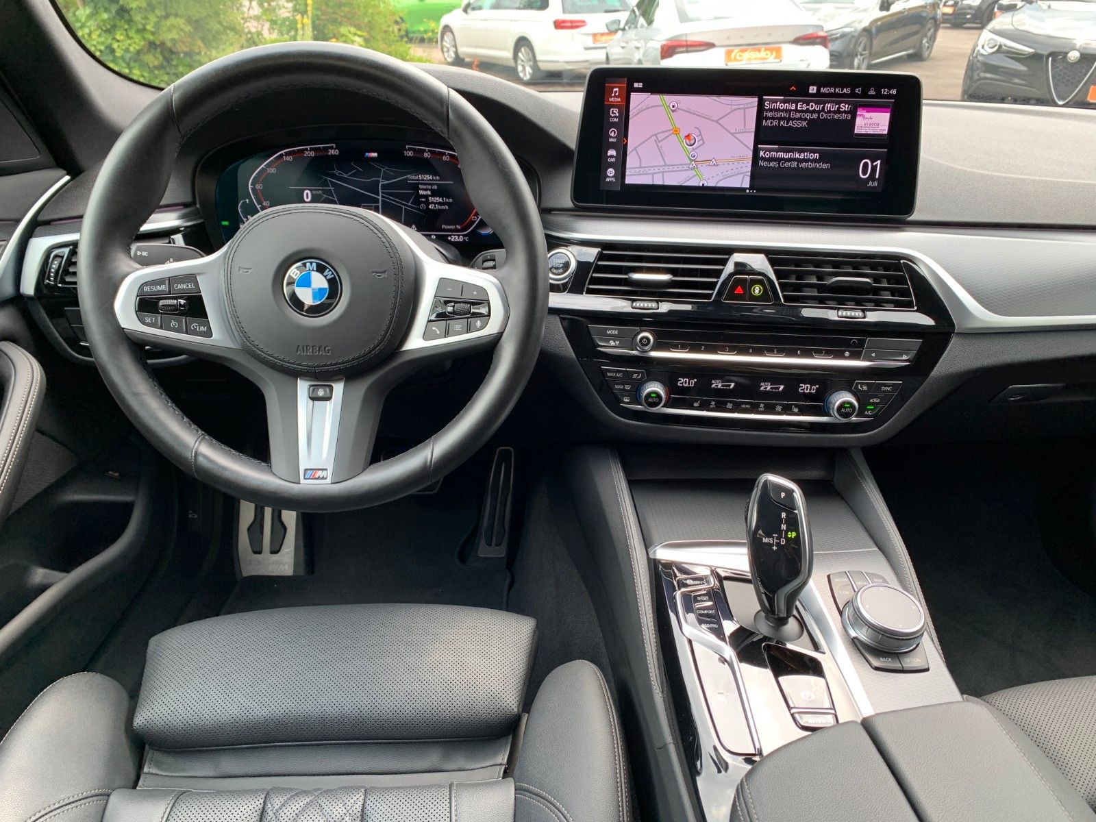 BMW 520i M-Sport Limousine LED+HiFi+DrivAssist+LEDER foto 11