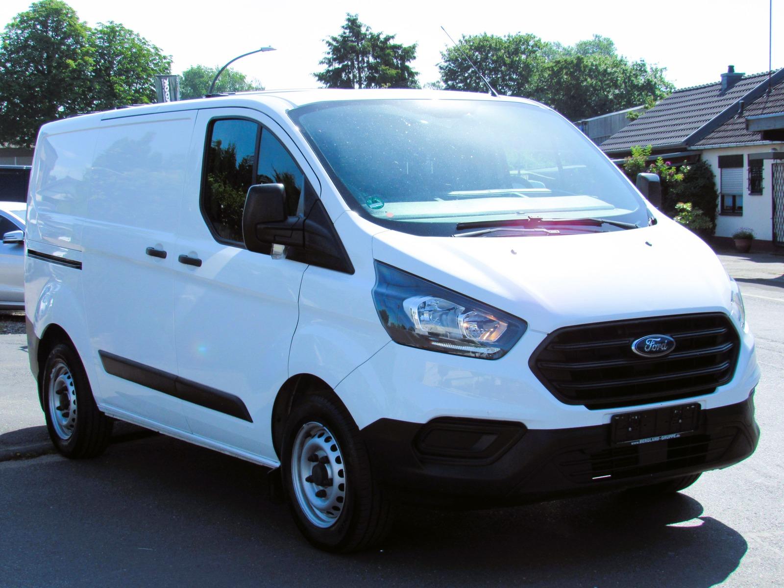 Ford Transit Custom AHK 3-Sitzer EU6