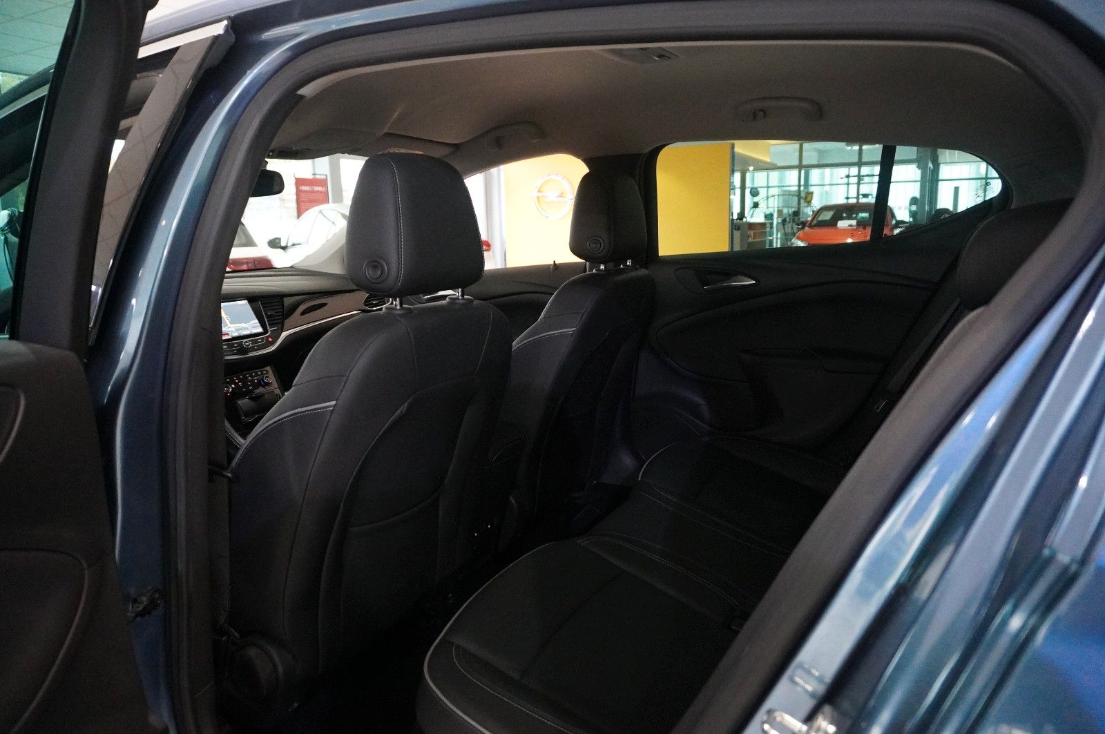 Fahrzeugabbildung Opel Astra K Lim. 1.6D INNOV. NAVI/LED/KAMERA/SPORT