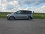 Volkswagen Touran 1.9 TDI DPF Highline 8-fach Alu - Volkswagen Touran mit Diesel-Antrieb: 1.9