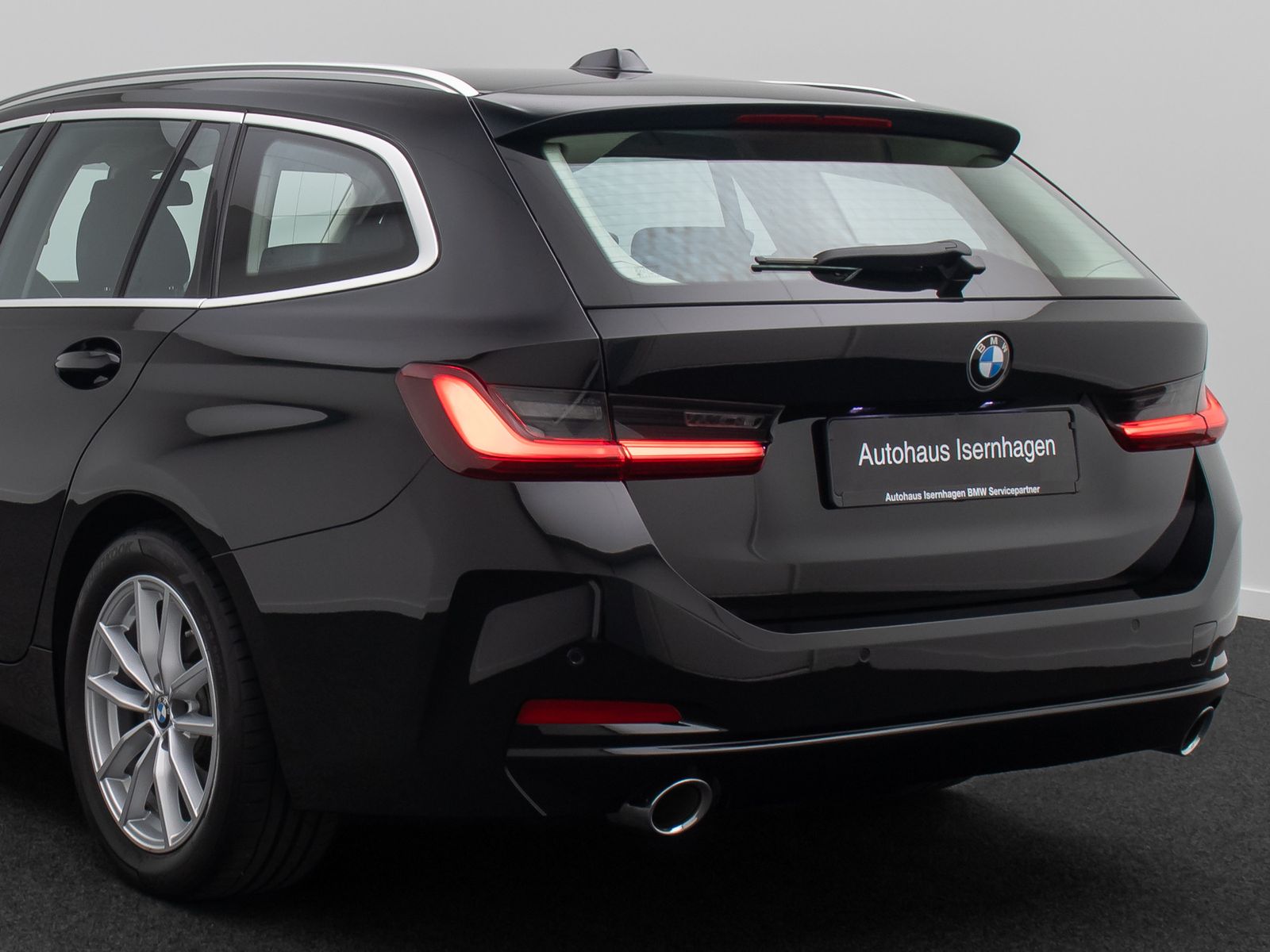 Fahrzeugabbildung BMW 318i Widscreen DAB GeschwindigReg CockpitPlus