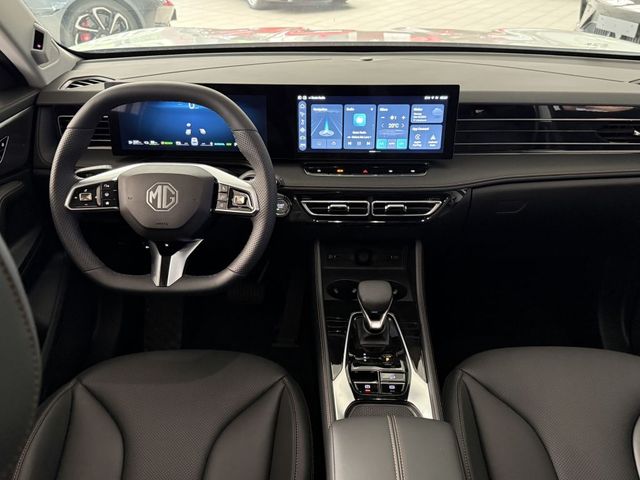 MG HS PHEV Luxury