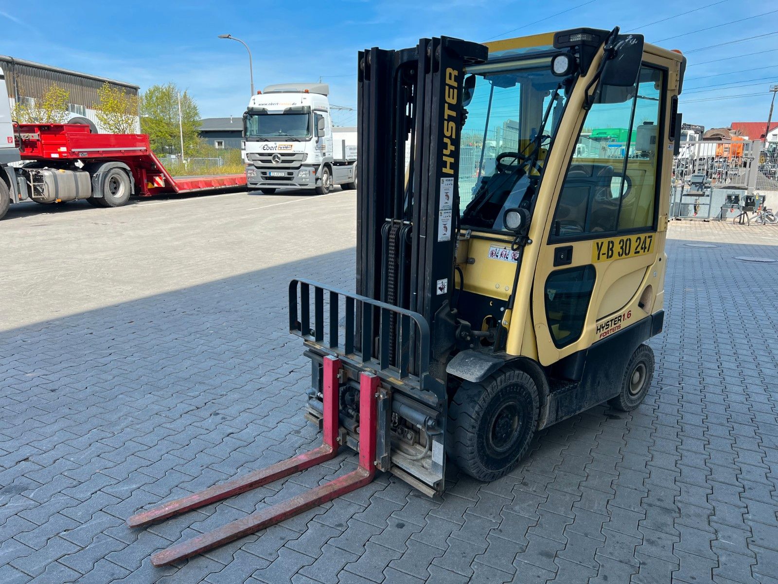 Fahrzeugabbildung Hyster H1.6 FT / Verstellgerät / HH: 4.45m / nur 434h