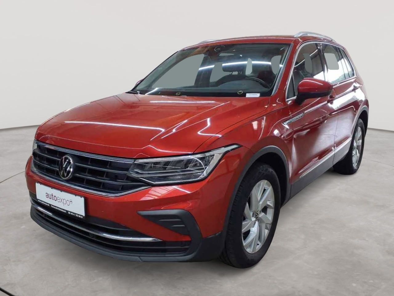 Volkswagen Tiguan 2.0 TDI 4MOTION Life HuD NAV imagem 2