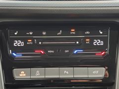 VW Touran Comfortline 150PS # 7-Sitzer # ACC # NAVI VW Touran Comfortline 150PS # 7-Sitzer # ACC # NAVI