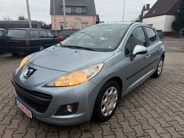 Peugeot 207 Tendance, Klima, Tüv, 1. Hand, AHK, 138 TKM