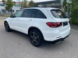 Mercedes-Benz GLC 220 d 4M AMG Line,Pan,Com,Kam,Spur+Totwinkel - Mercedes-Benz GLC 220 Gebrauchtwagen in Stuttgart