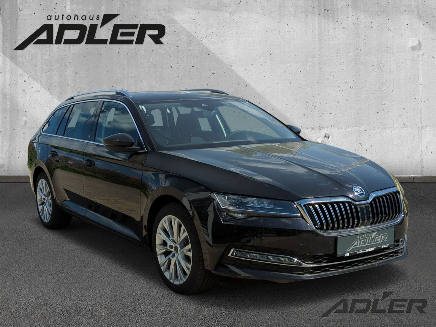 Skoda Superb Combi Style 2.0 TDI DSG Navi AHK-klappbar imagem 3