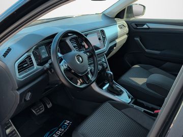 Volkswagen T-Roc - 9