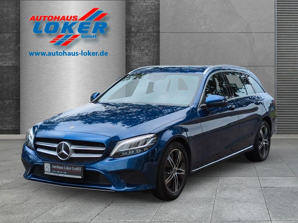 Image of Mercedes-Benz C 220