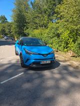 Toyota C-HR 1.2-l-Turbo Allrad Multidrive S Club Club - Toyota C-HR von privat