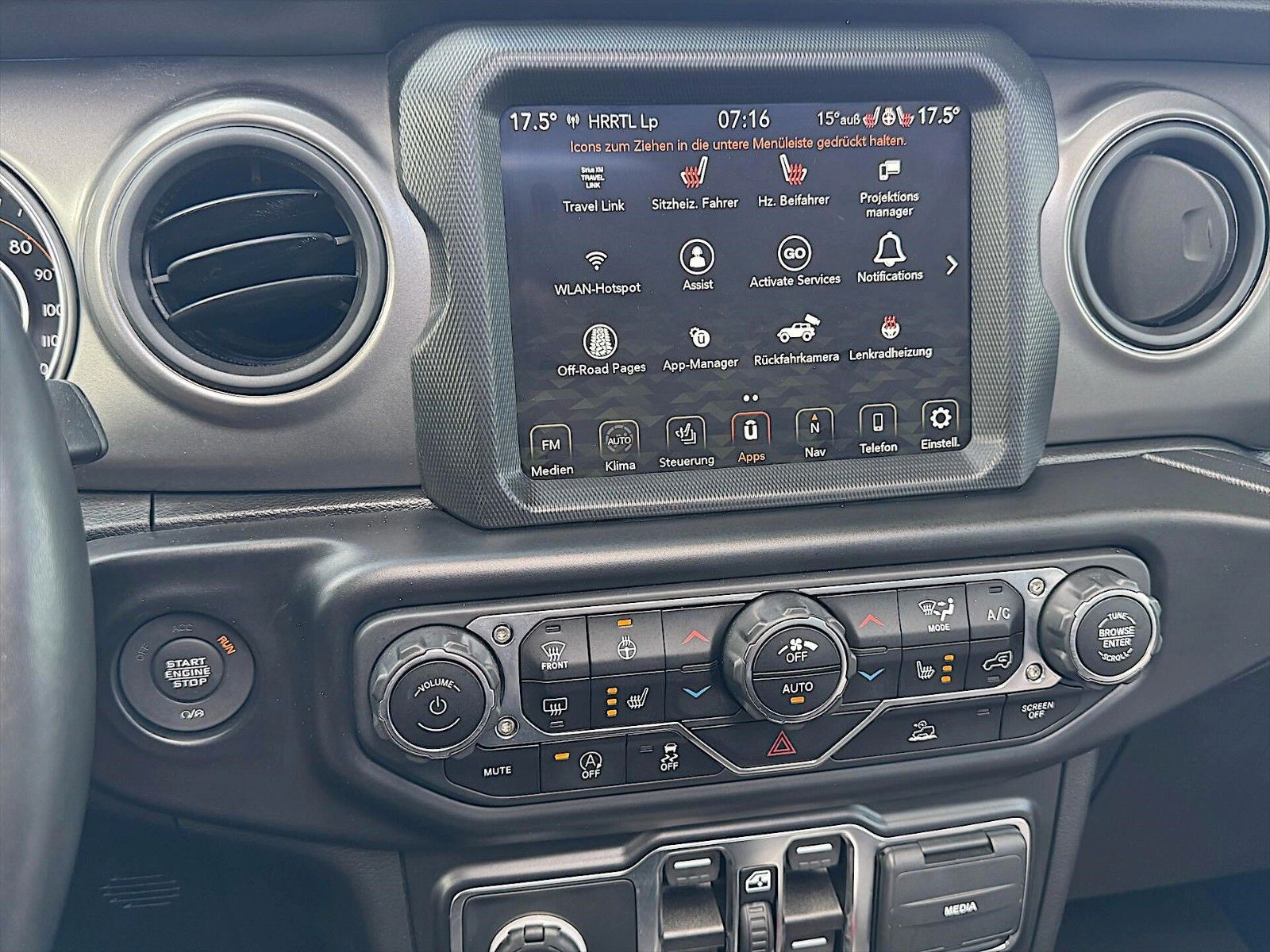 Fahrzeugabbildung Jeep Wrangler 2.0 T Unlimited SPORT S OFFROAD 4x4 19%