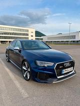 Audi RS4 2.9 TFSI tiptronic quattro CERAMIC CARBON - blaue Audi RS4