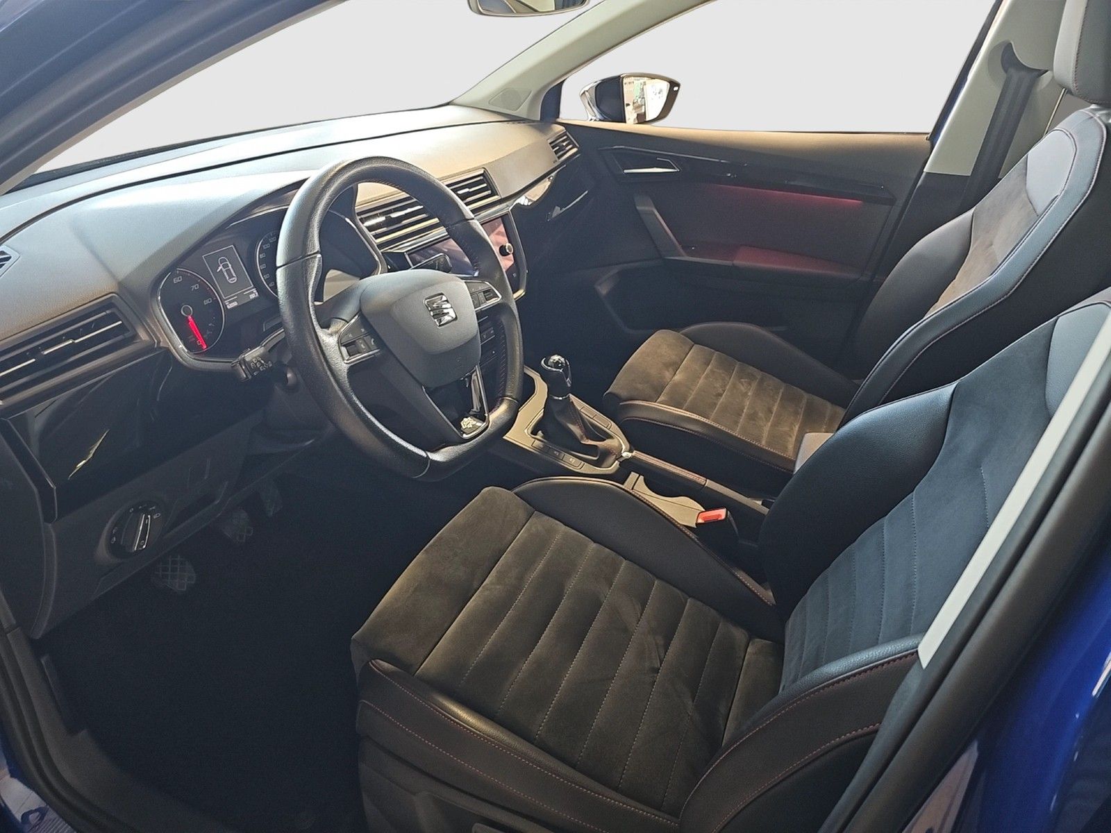 Fahrzeugabbildung SEAT Ibiza FR LED PANORAMADACH SH NAVI