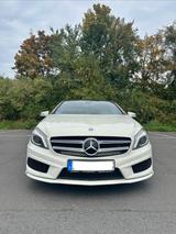 Mercedes-Benz Mercedes Benz A220 CDI AMG Line Night Paket Pano - Mercedes-Benz A 220 aus 2013