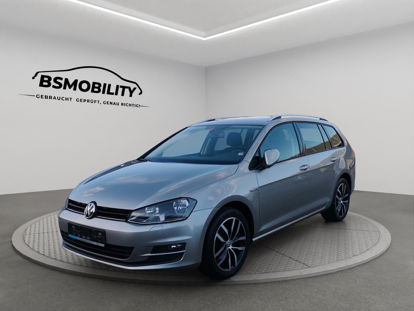 Volkswagen Golf Var. Cup*1.HAND*DSG*PANO*NAV*KEYLESS*S-HEFT
