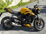 Triumph Street Triple 765 RS | nur 3.154km - Triumph Street Triple 765 R