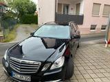 Mercedes-Benz E 220 CDI T BlueEFFICIENCY AVANTGARDE AVANTGARDE