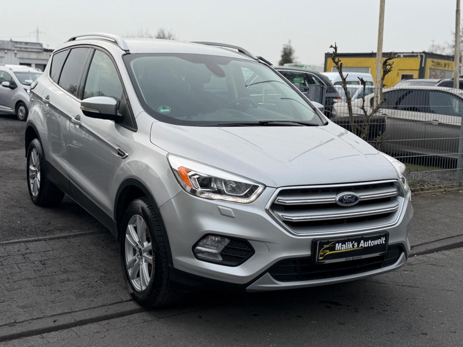 Ford Kuga 1.5 Benzin Star/Stop 131tkm TÜV 04.27