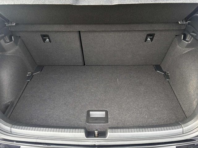POLO 1.0 TSI R-LINE NAVI+IQ.LIGHT+SHZ+DAB