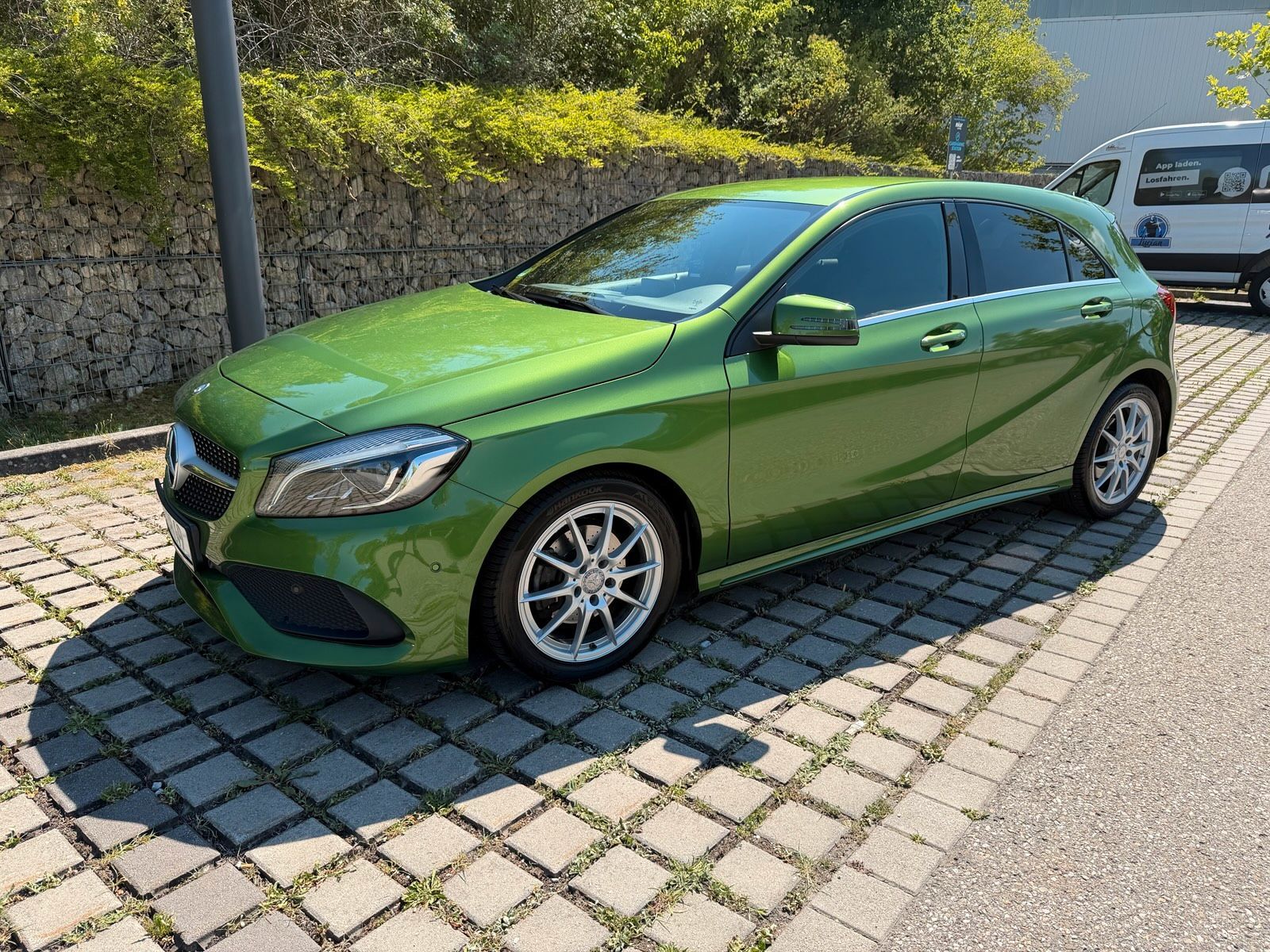 MERCEDES-BENZ Mercedes Benz A180 AMG Line, Navi, Automatik