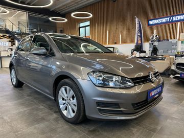 Volkswagen Golf VII Lim. Sound Start-Stopp *Navi*Kamera*