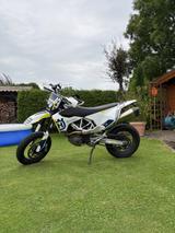 Husqvarna 701 Supermoto (A2) - HUSQVARNA SUPERMOTO