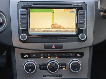 Volkswagen Passat Variant Comfortl*DSG*Bi-Xen*Navi*PDC*