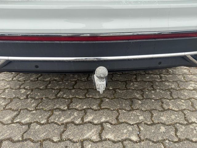 Tiguan Elegance eHybrid DSG IQ Light Panorama AH