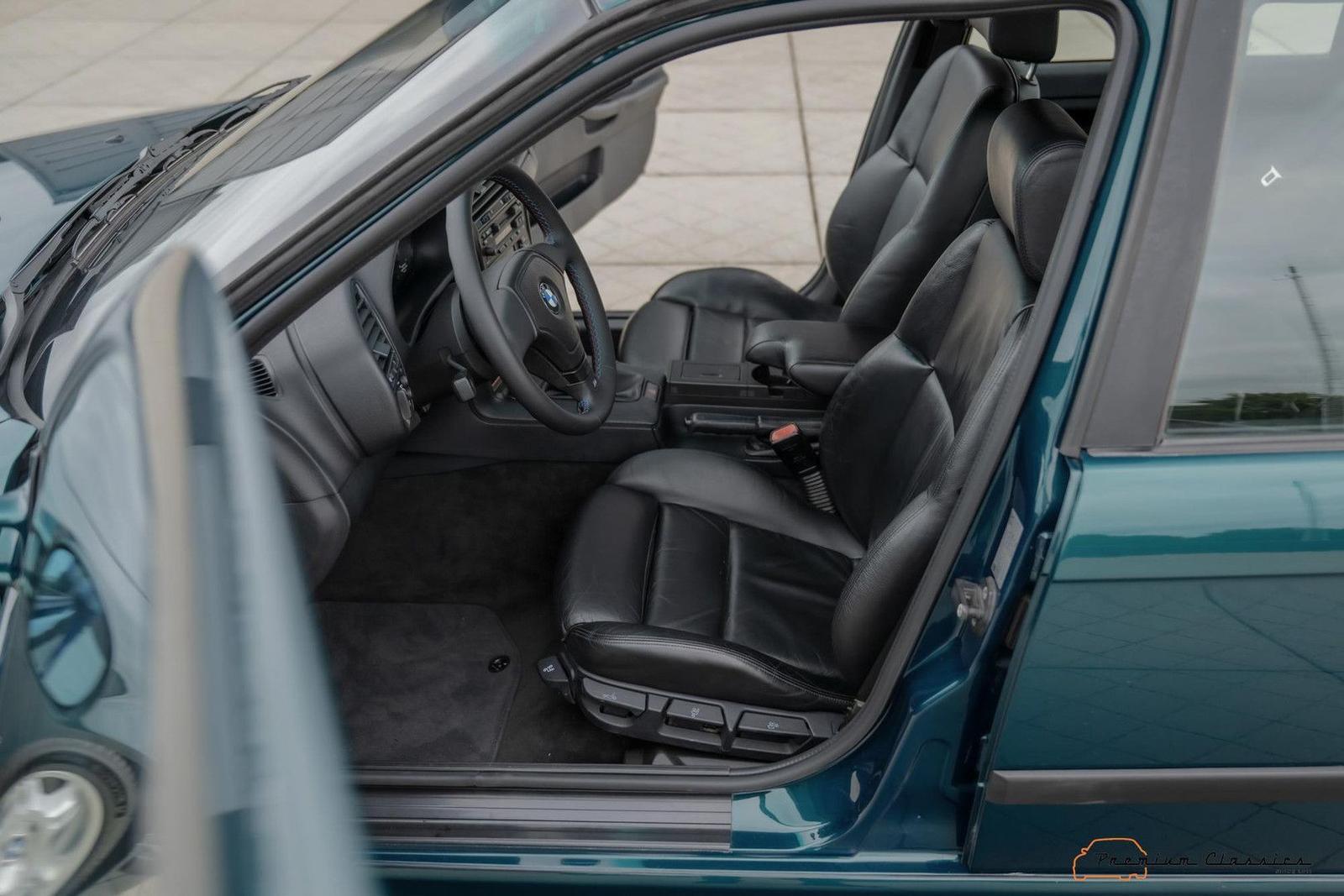 BMW M3 E36 Touring 286ch - Projet unique - Toit ouvrant - Entièrement restauré