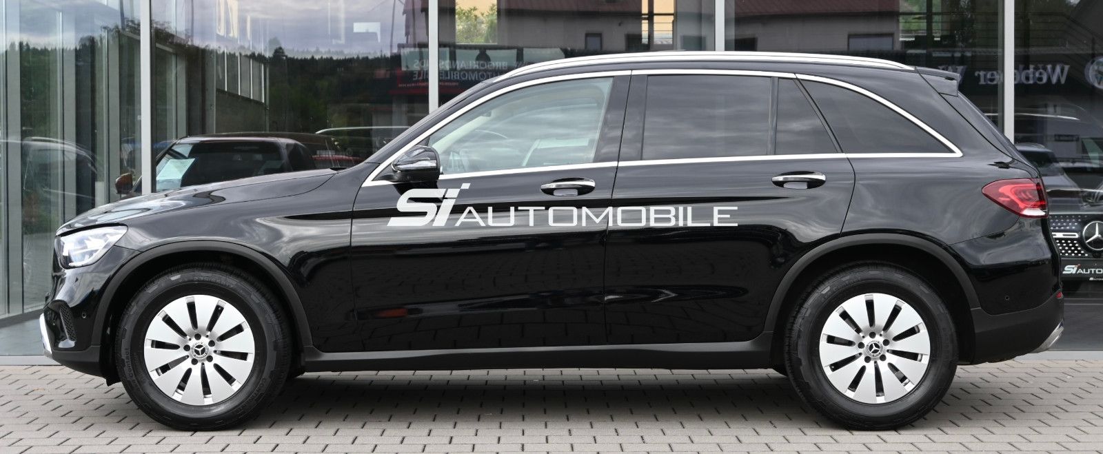 Fahrzeugabbildung Mercedes-Benz GLC 300 d 4MATIC °ACC°PANORAMA°STANDHEIZ°360°KAM