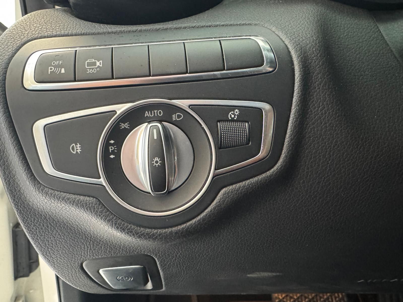 Fahrzeugabbildung Mercedes-Benz C 200 T-Modell AVANTGARDE/NAVI/KLIMA/