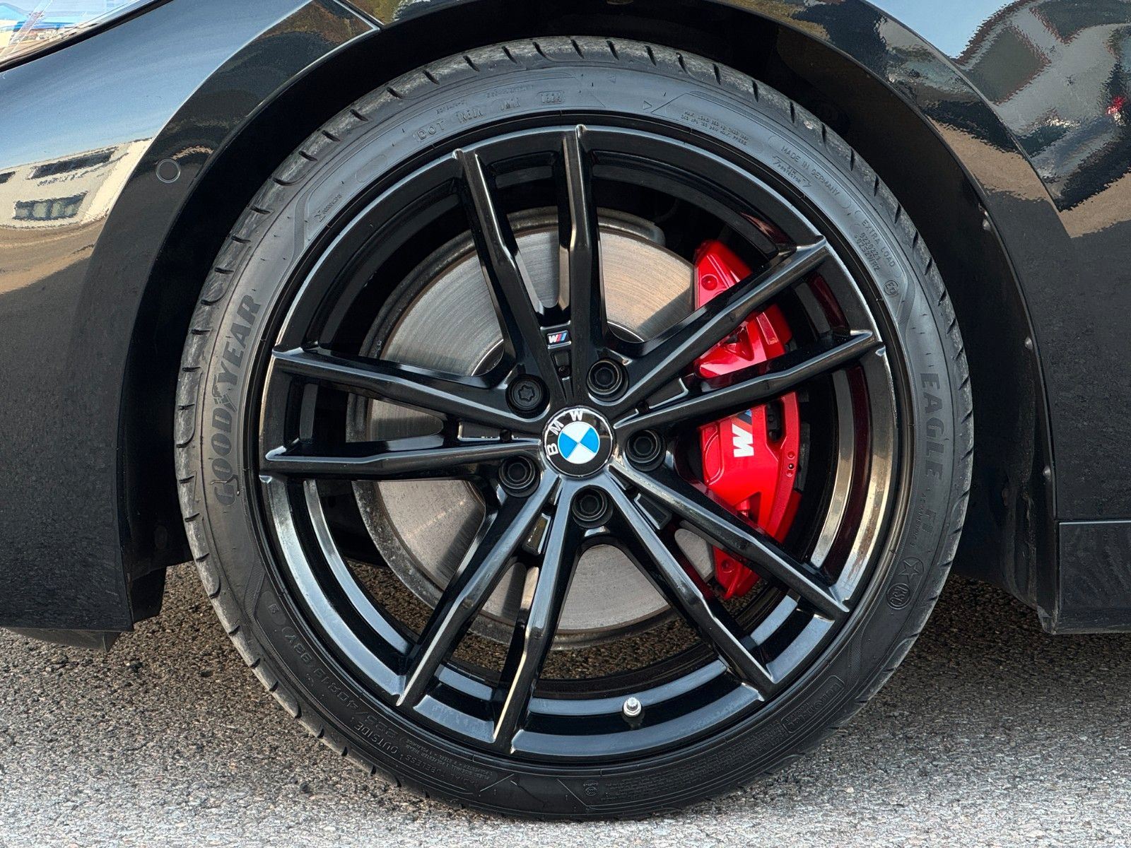 Fahrzeugabbildung BMW M440i Cabrio 360° H&K HD Laser Adap. Shad. Carb.