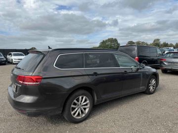 Volkswagen Passat Variant - 2