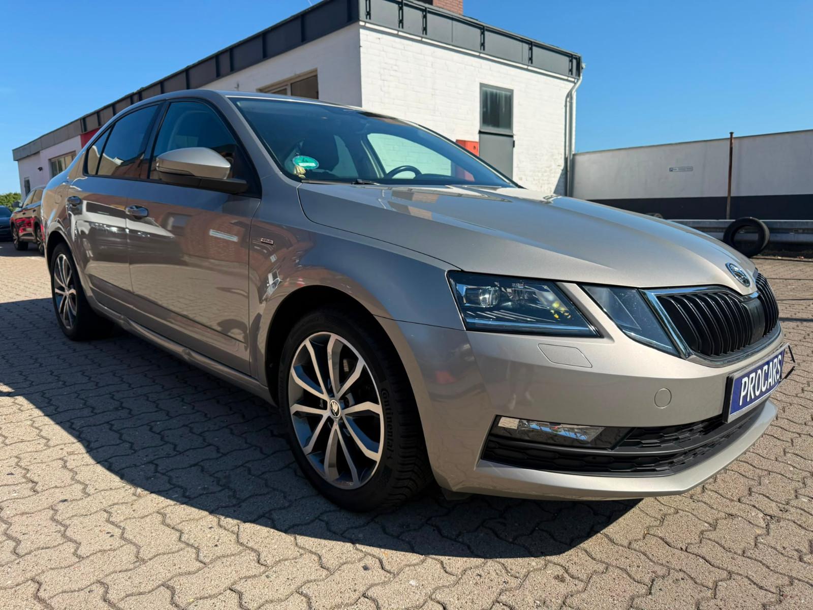 Skoda Octavia Lim. Drive*LED*CAR-PLAY*SITZH*DAB*EU6