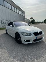 BMW Bmw E93 330D M-Paket - BMW 330 aus 2008: 330d