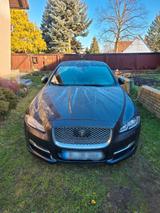 Jaguar XJ R-Sport 3.0 V6 Jaguar Service  - Jaguar XJ: R Sport