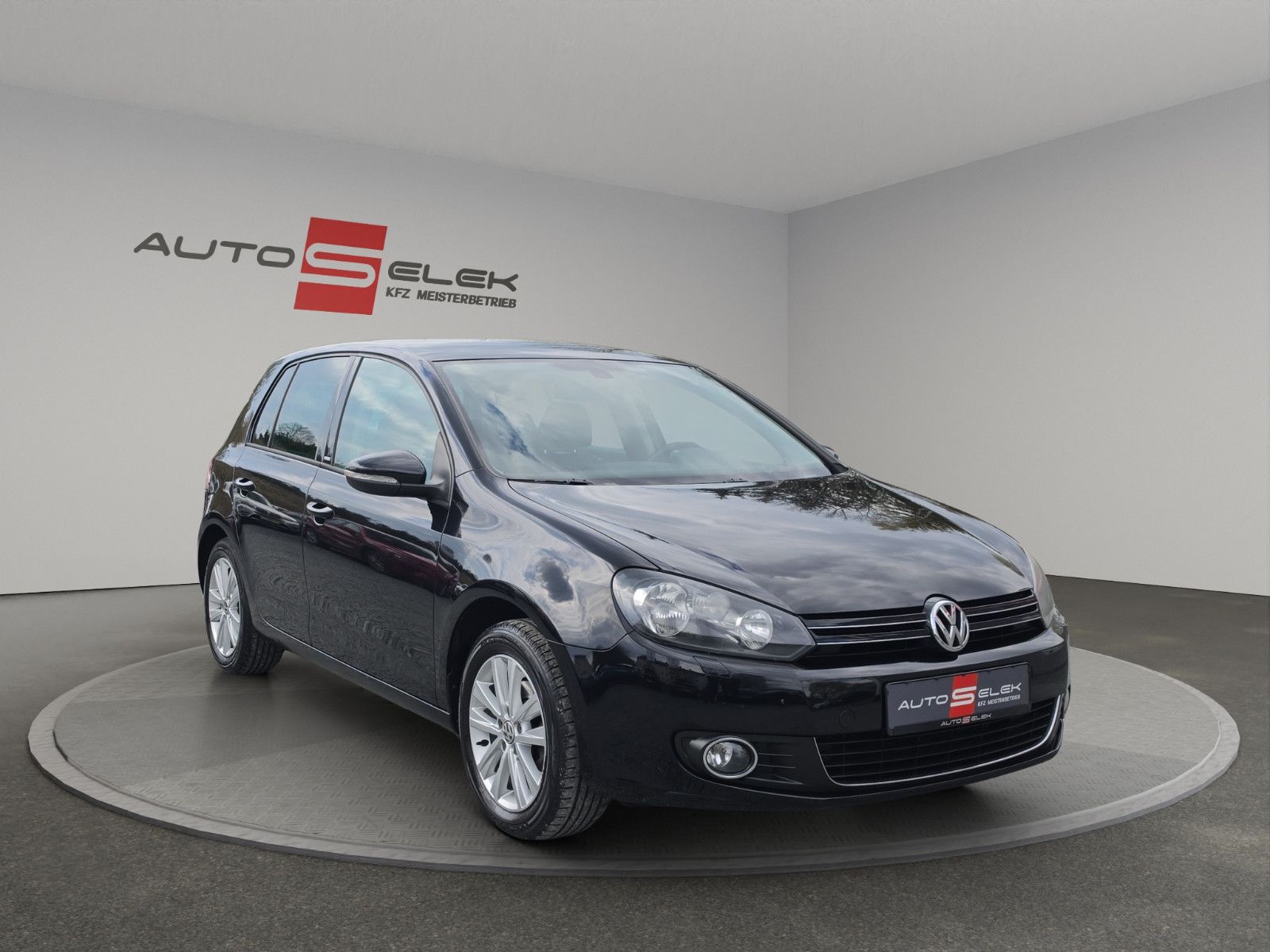 Fahrzeugabbildung Volkswagen Golf VI Style AUS 1.HAND SHZ PDC KLIMA TÜV NEU