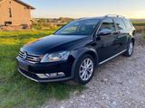 Volkswagen Passat Alltrack 2.0 TDI DSG 4MOT 125kW Alltr... - gebrauchte VW Passat Alltrack aus dem Jahr 2013