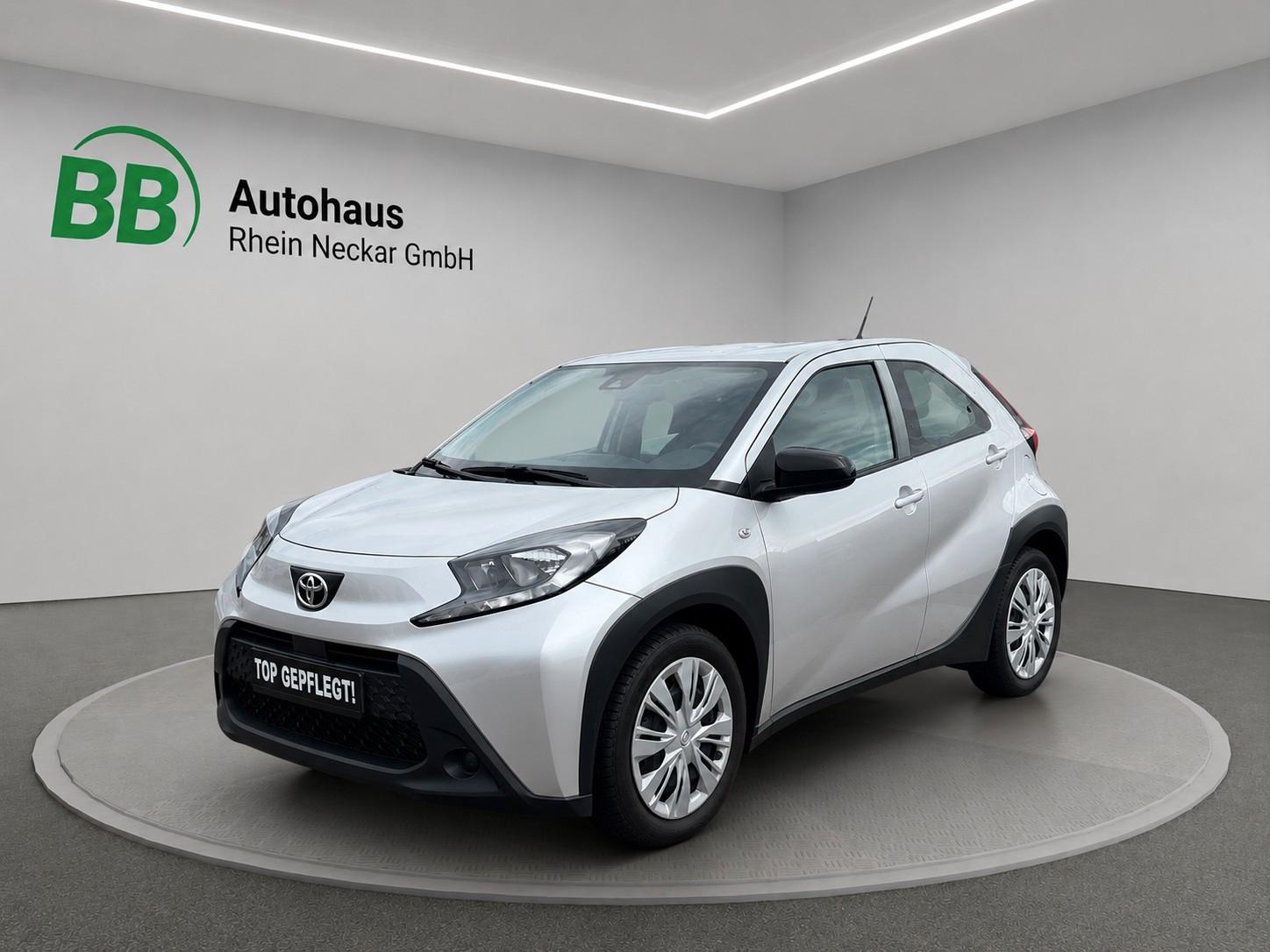 Toyota Aygo X Play Apple CarPlay  Autonom fahren  RFK