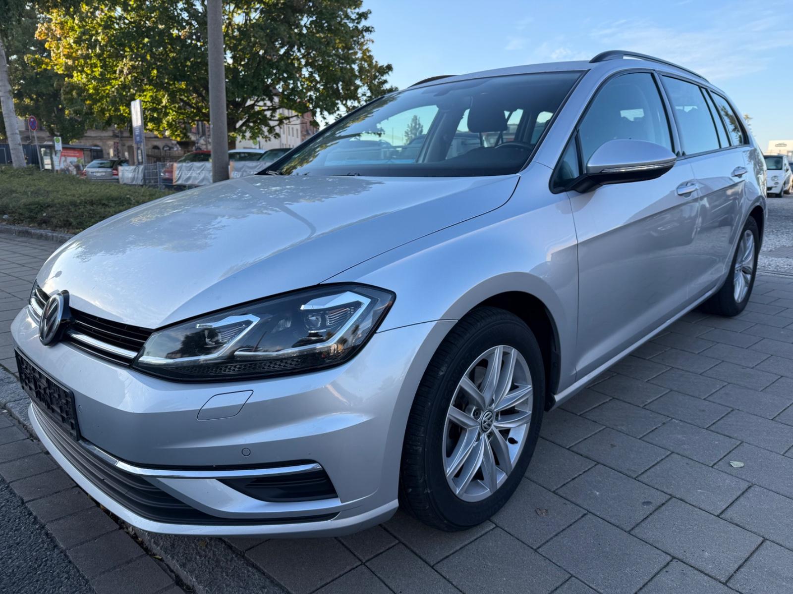 Volkswagen Golf VII Variant BMT/Start-Stop Navi AHK