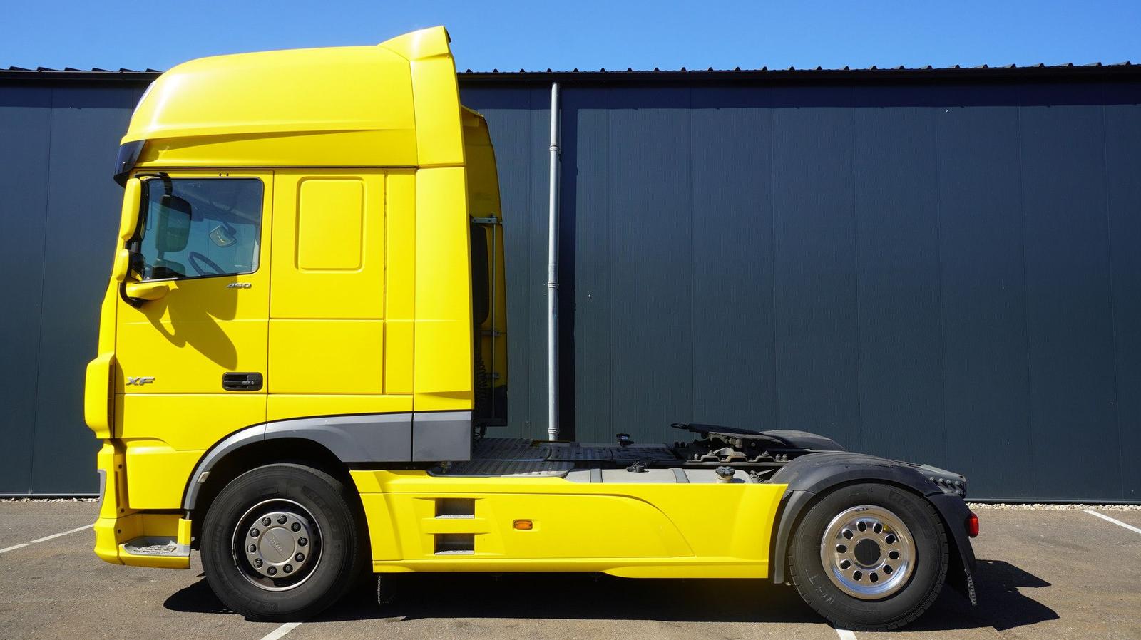 DAF XF 450 SSC tractor unit
