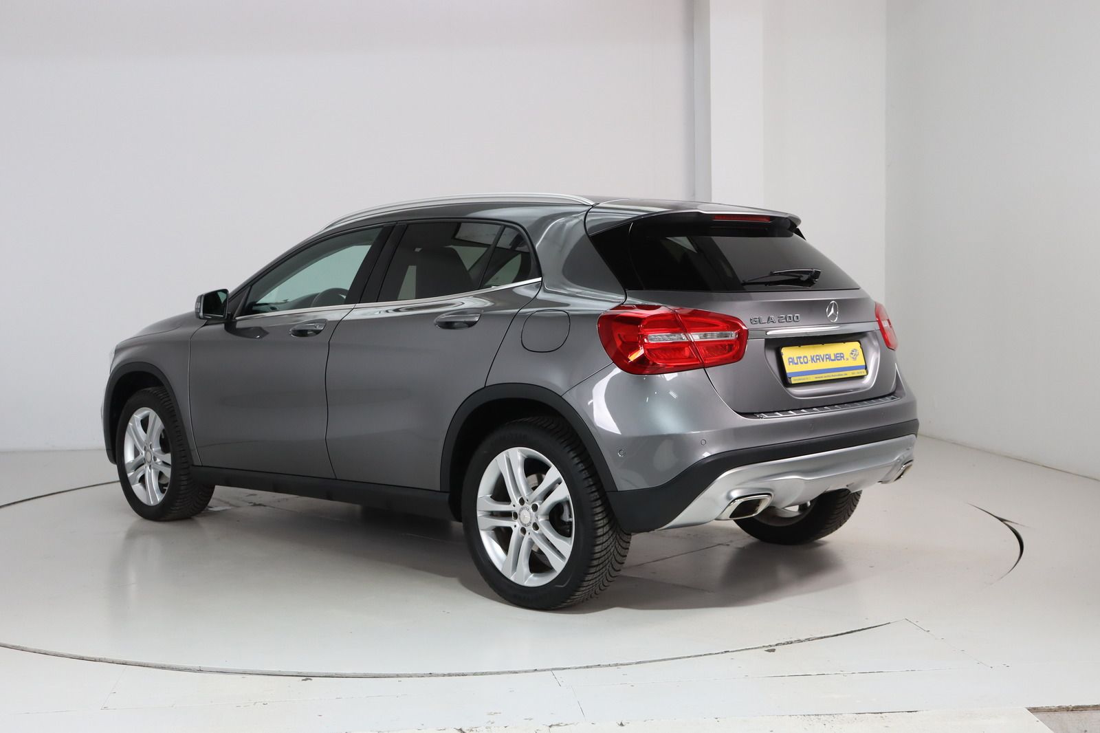 Fahrzeugabbildung Mercedes-Benz GLA 200 Score * Bi- Xenon * Navi * SHZ *