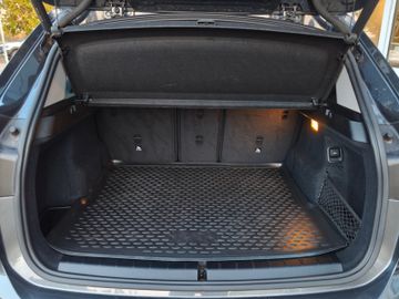BMW X1 sDrive 18 d*LED*AHK*Navi*SHZ*Kamera*PDC*