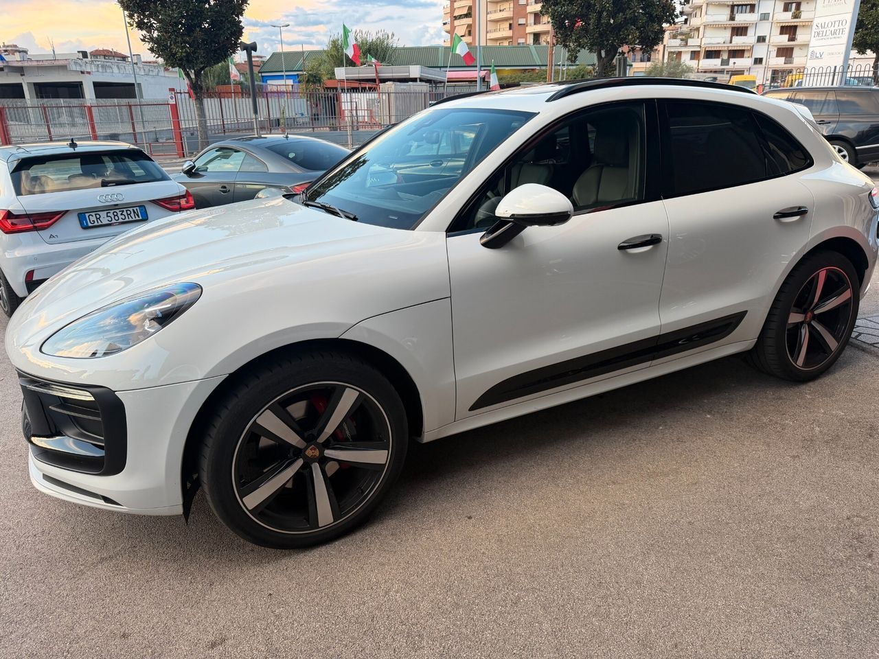 Other Porsche Macan 2.0 T imagem 2